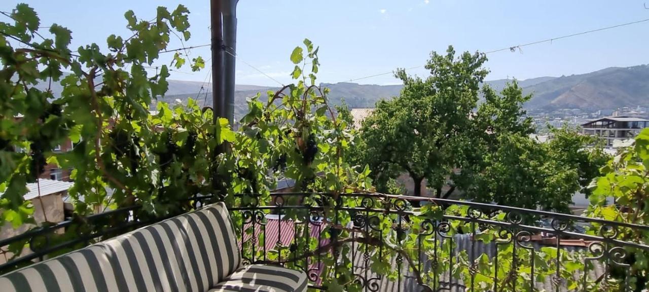 Eco Tbilisi Apartment Bagian luar foto