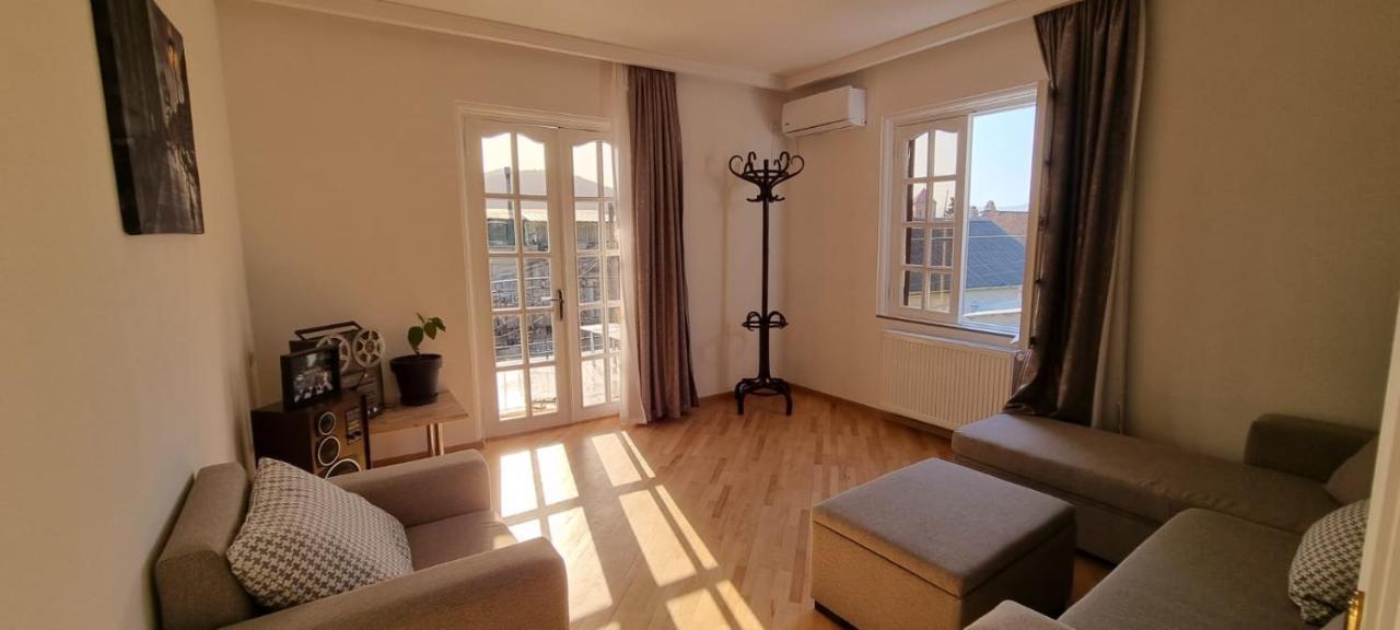 Eco Tbilisi Apartment Bagian luar foto