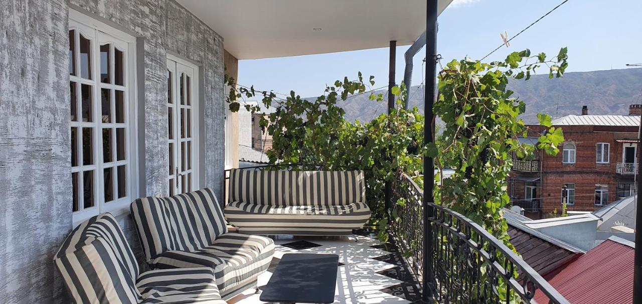 Eco Tbilisi Apartment Bagian luar foto