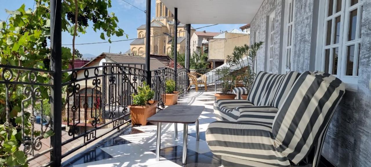 Eco Tbilisi Apartment Bagian luar foto