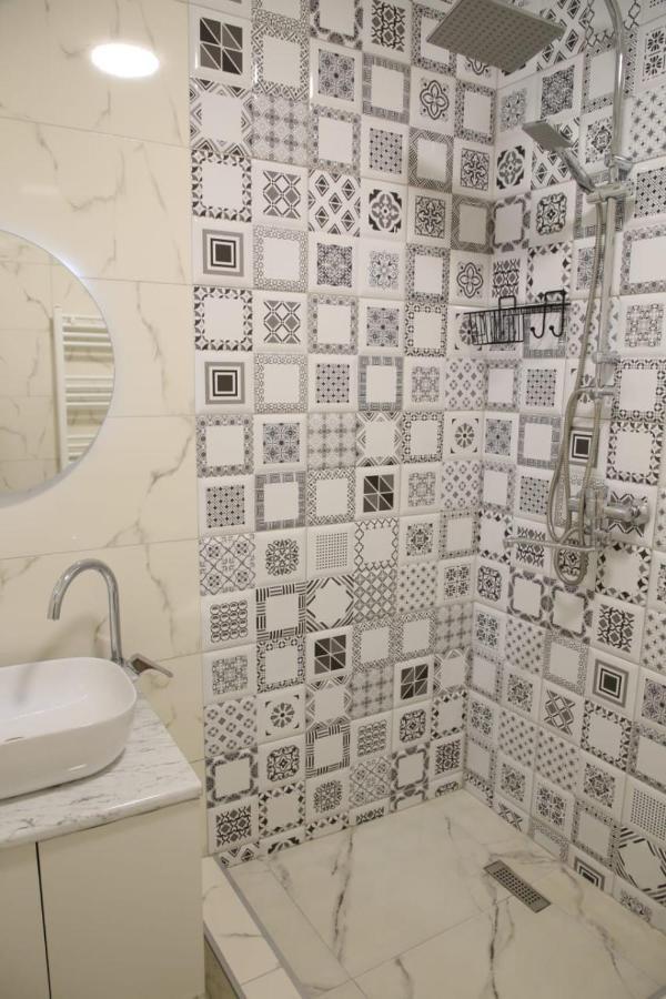 Eco Tbilisi Apartment Bagian luar foto